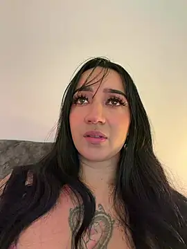 XXX chat uživo modela EmmyEvans1