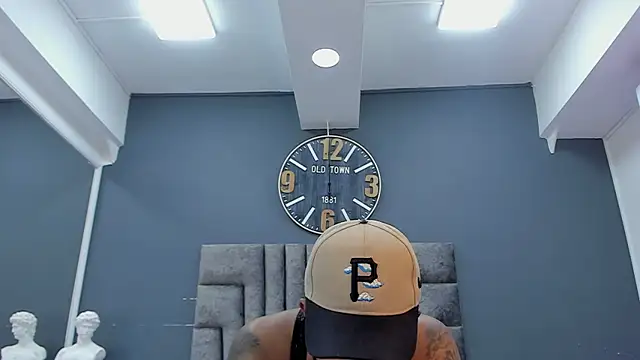 دردشة Robin_Rief الجنسية المباشرة