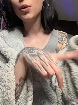 MissMidnightUK – Live XXX-chat