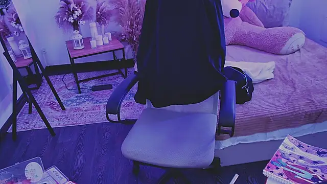 DiaAngell Chat XXX in diretta