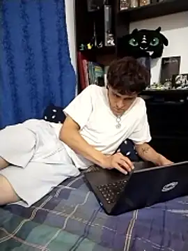 AoA-BoyStudent Webcamshow