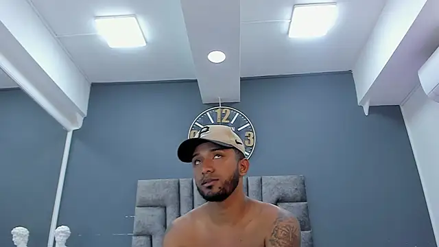 Chat XXX ao vivo de Robin_Rief