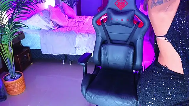 แชท XXX สดของ ambarEvans