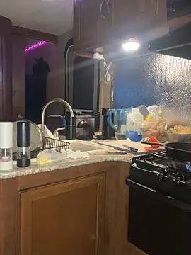 chellerayy: вебкам-шоу