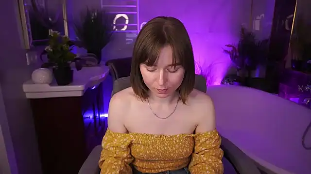 SofiaLuxuryy webkamerás műsora