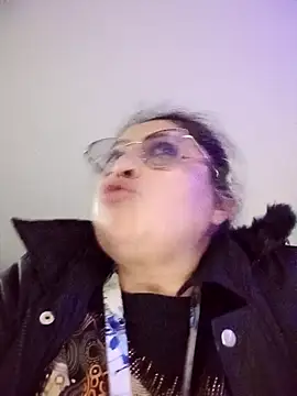 Chatroom XXX en direct de Keyla01_