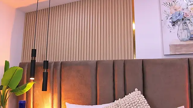 SaraLugo's Live XXX Chat