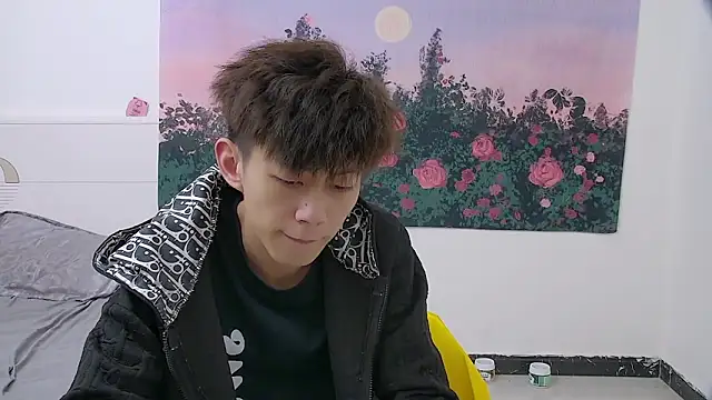 paofu-001's Live XXX Chat