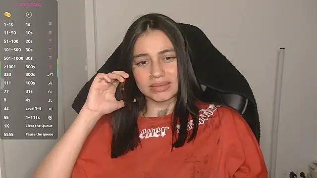 Chatroom XXX en direct de val_bardot