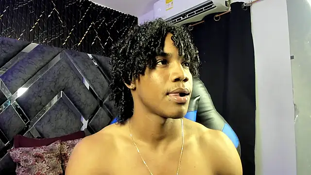 Pertunjukan Kamera Web axel_silva4