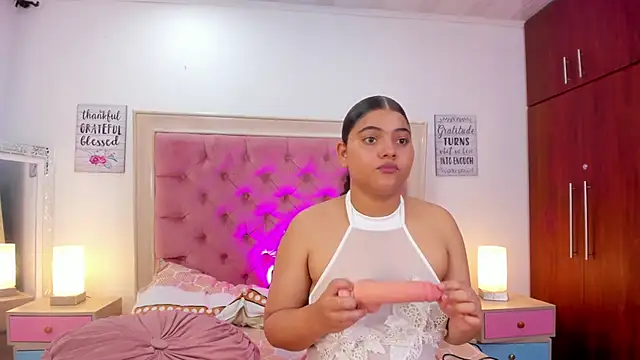 AllisonAdams_ Pertunjukan Webcam