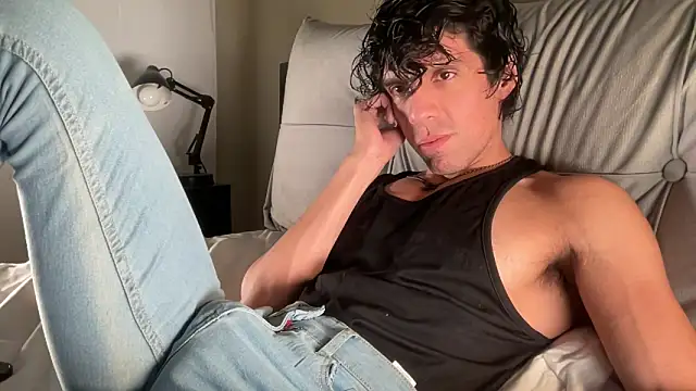 beranco19 Adlı Modelin Canlı XXX Sohbeti