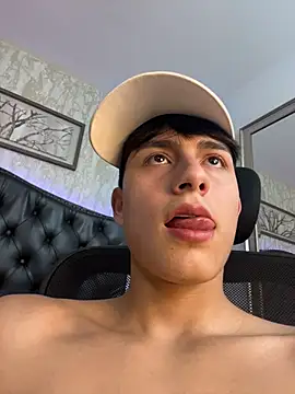 Lander_Cruz 라이브 XXX 채팅