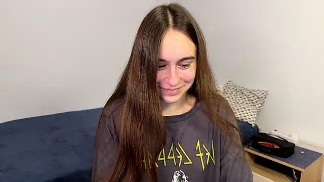 AliceKolltt Live XXX-Chat