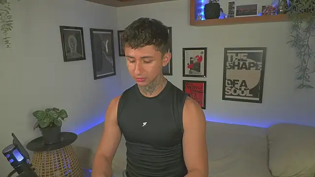 ArchiGoldd – webcam-show