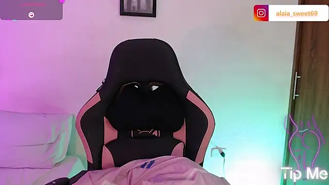 Chatroom XXX en direct de alaia_sweetxxx