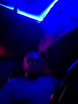 Lgdany webkamerás műsora