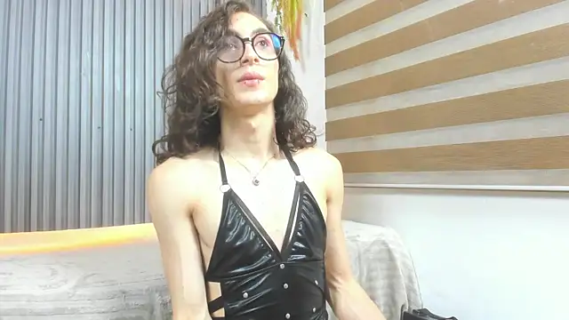 Shammy_rosse's Webcam Show