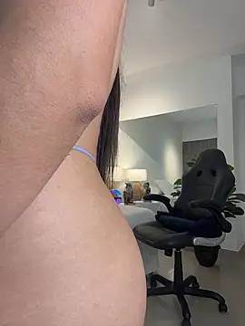 ava_blue: απευθείας συνομιλία ΧΧΧ