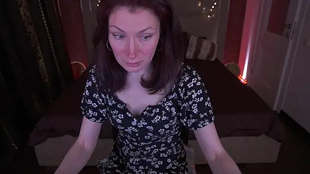 AmiraGoldd 网络视讯表演