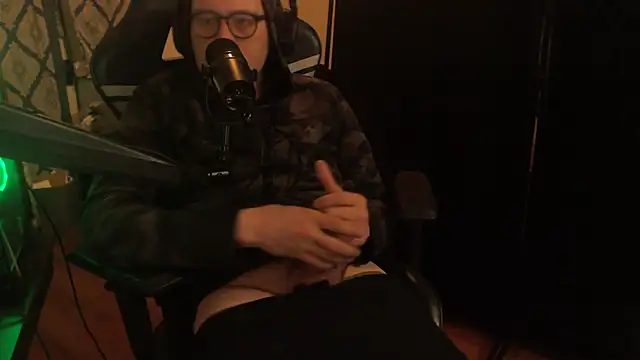 chicostick413 লাইভ XXX চ্যাট