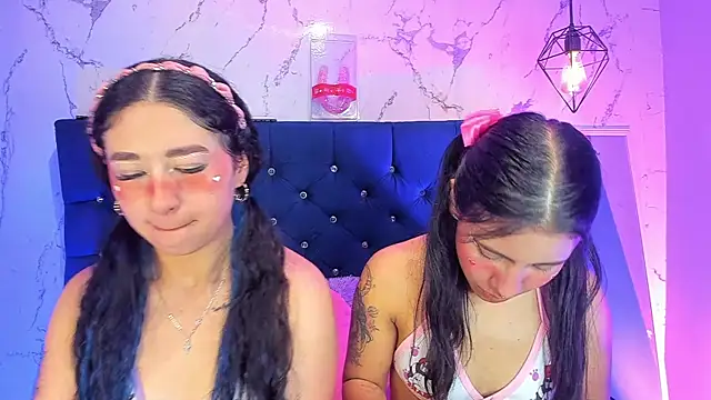 Chatroom XXX en direct de Dakotaa_Johnson