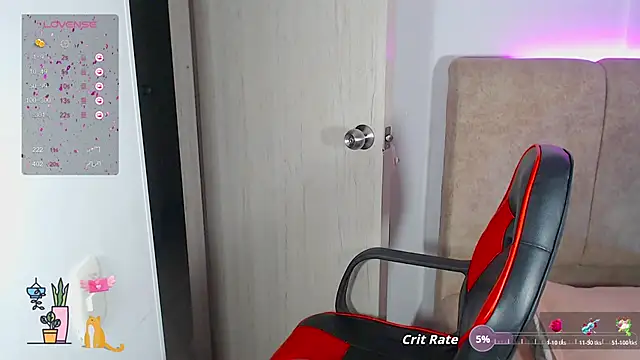 Aaliyahas' Webcam Show