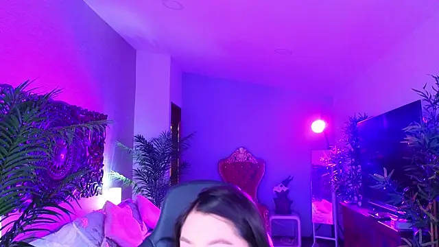 ambarEvans Adlı Modelin Canlı XXX Sohbeti