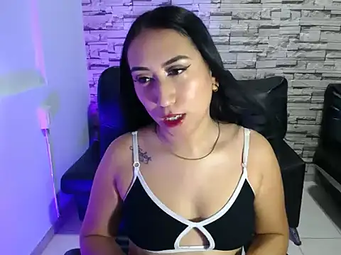 Онлайн чат XXX paula_ross_