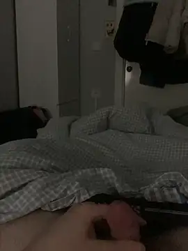 Erenn34 Adlı Modelin Web Kamerası Şovu