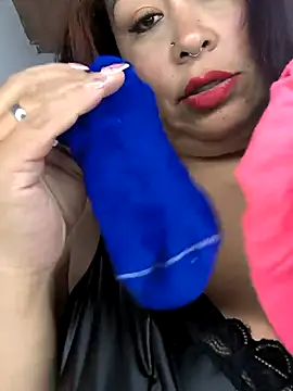 Natymendoza998 Adlı Modelin Canlı XXX Sohbeti