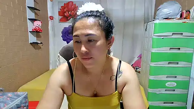 Czat XXX na żywo – Filipina_Desire