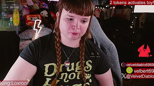 VelvetDiablo: онлайн-секс-чат