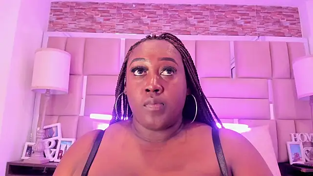 ShaniaBrownn: απευθείας συνομιλία ΧΧΧ