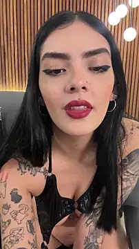 Chat XXX en directo de AliceRitter