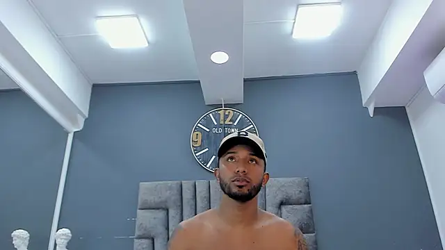 Robin_Rief Show Webcam