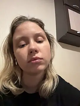 StaceyCross_のライブXXXチャット