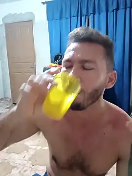 RobertoLuiz84 网络视讯表演