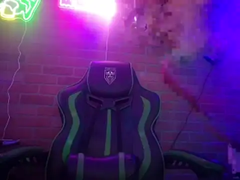 chronic_vibez: онлайн-секс-чат