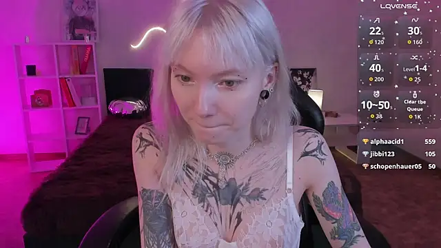 Chat XXX en directo de tattoo_art_baby