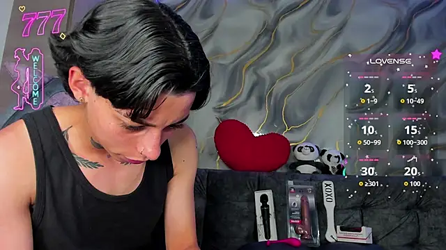 AmberAdams_: онлайн-секс-чат