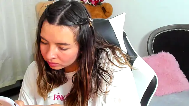 __Emma__11__Lecat_'s Live XXX Chat