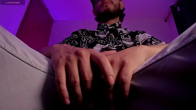 s_sven03: вебкам-шоу