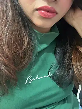 riya_sharma11 ওয়েবক্যাম শো