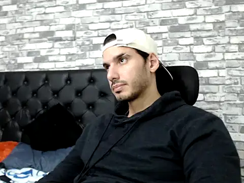 Chat XXX ao vivo de MrTyler667