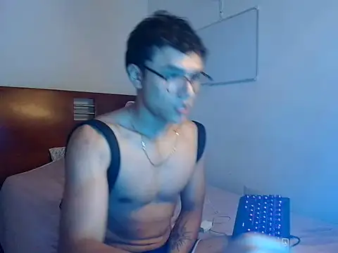 CreamKingg webcam show