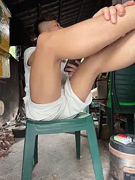 Naughty___asianのウェブカメラショー