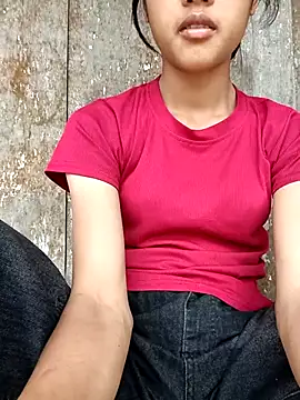 Hoa-tuylip's Live XXX Chat