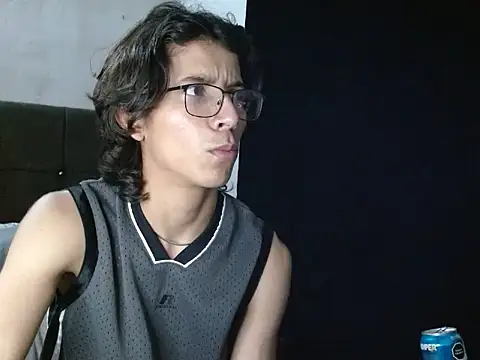 VAZAK Show in webcam