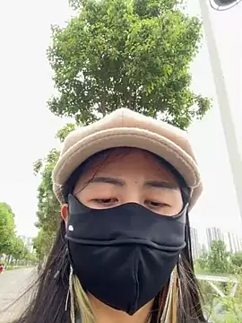 zzdd999's Live XXX Chat